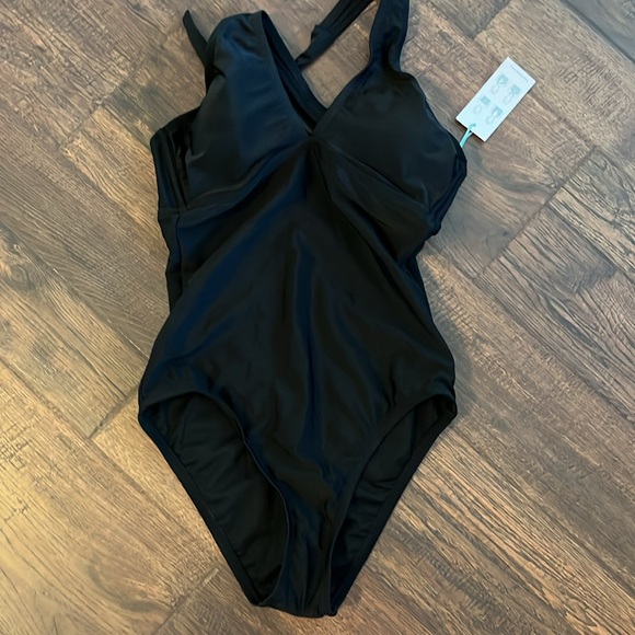 Kona Sol Women's Keyhole Cross Neck Medium Coverage One Piece Swimsuit Size S - Picture 7 of 14